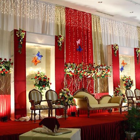 Orchardz Hotel Ayani Pontianak Exteriér fotografie