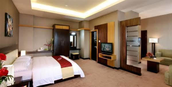 Orchardz Hotel Ayani Pontianak Exteriér fotografie