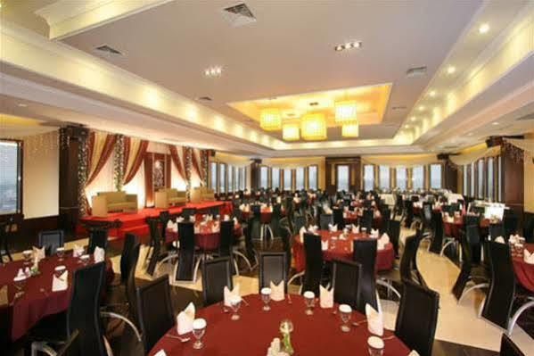 Orchardz Hotel Ayani Pontianak Exteriér fotografie